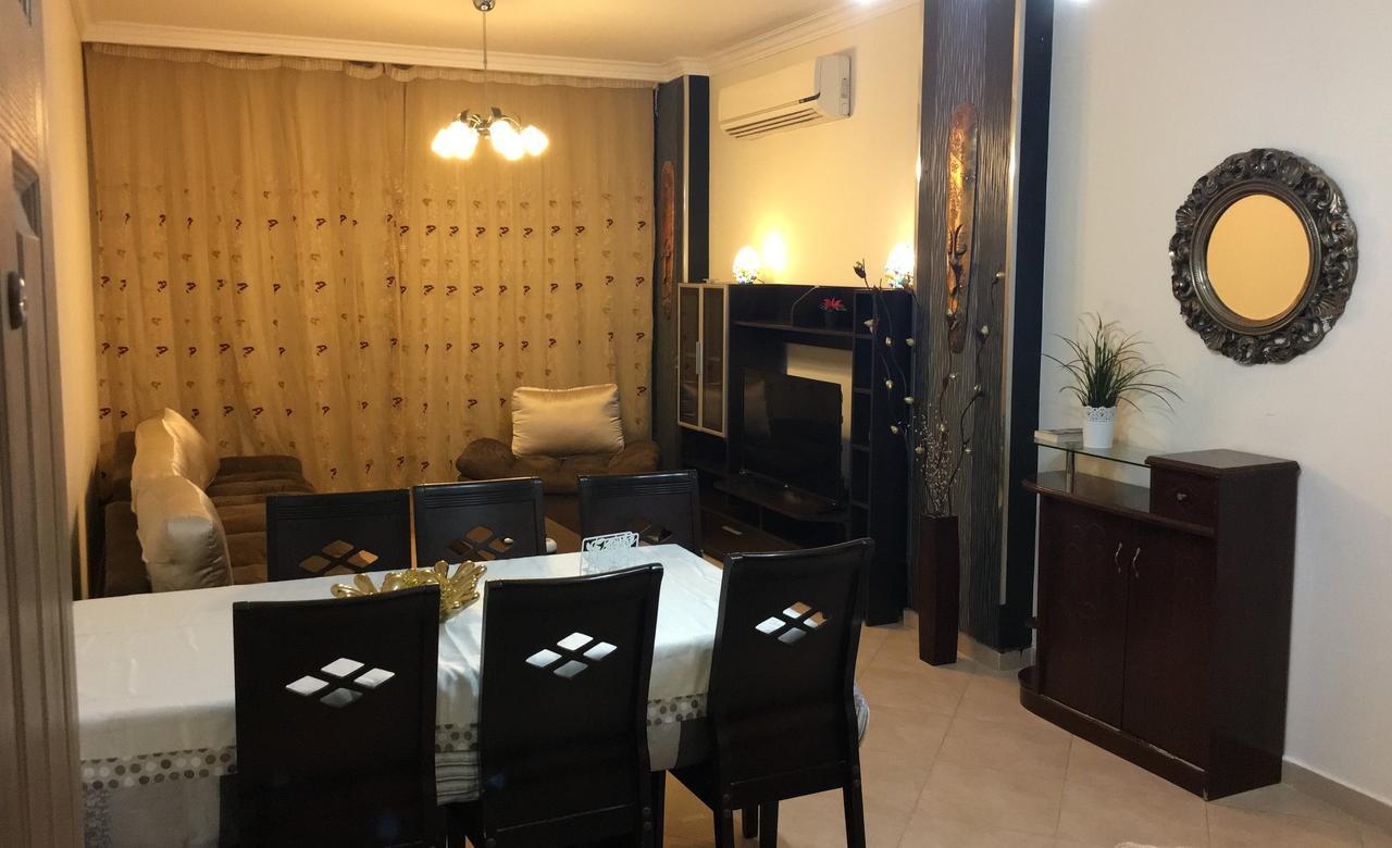 Pool View Apartment At British Resort - Unit 02 Хургада Екстериор снимка